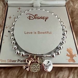 Gorgeous Minnie Mouse Bracelet With Charms